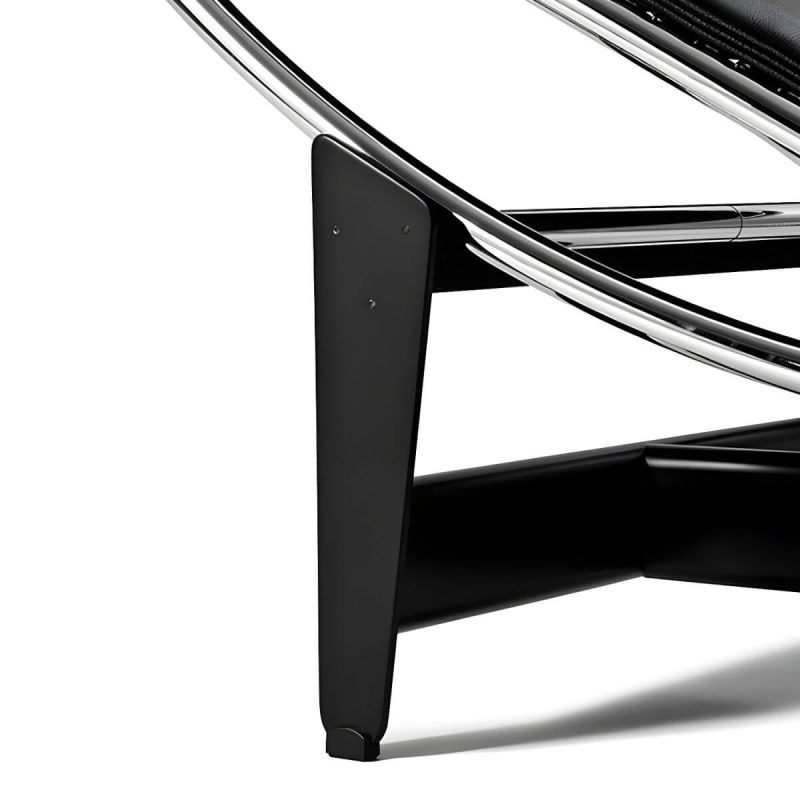 "Ergonomic Metal Recliner with Legs, Ideal for Modern Style and Small Spaces - Brown/ White Genuine Fur"